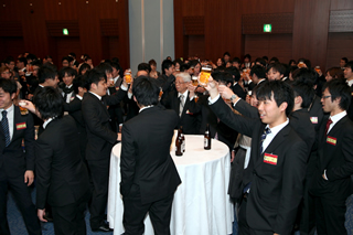 thumb_sotsugyou_party (12).jpg